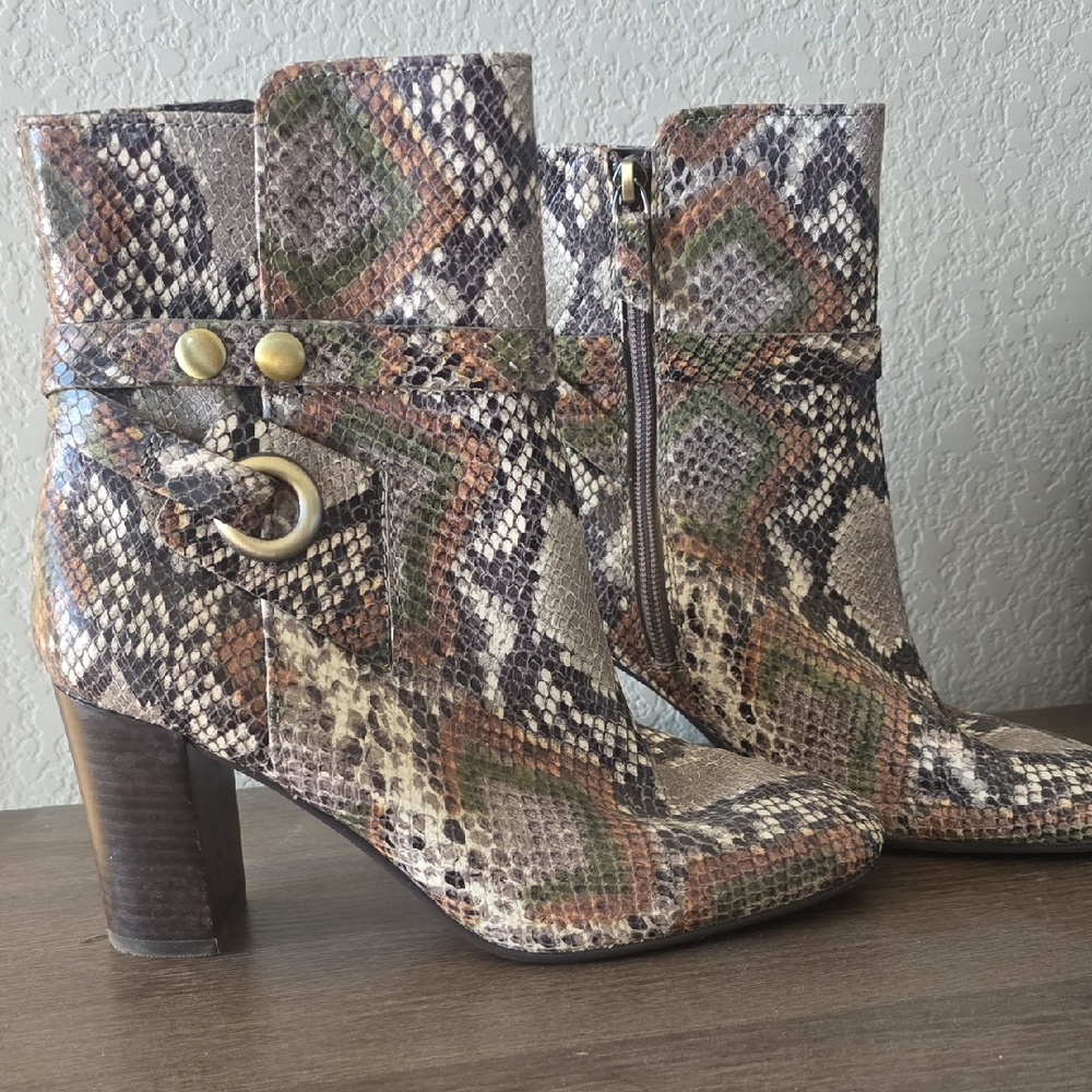 Johnston & Murphy Multicolor Snakeskin Heeled Boots